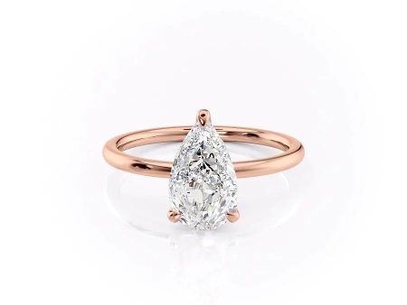 The Nelly Set With A 2.5 Carat Pear Moissanite Fashion