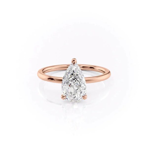 The Nelly Set With A 2.5 Carat Pear Moissanite Fashion