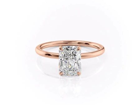 The Nelly Set With A 2.5 Carat Radiant Moissanite Supply